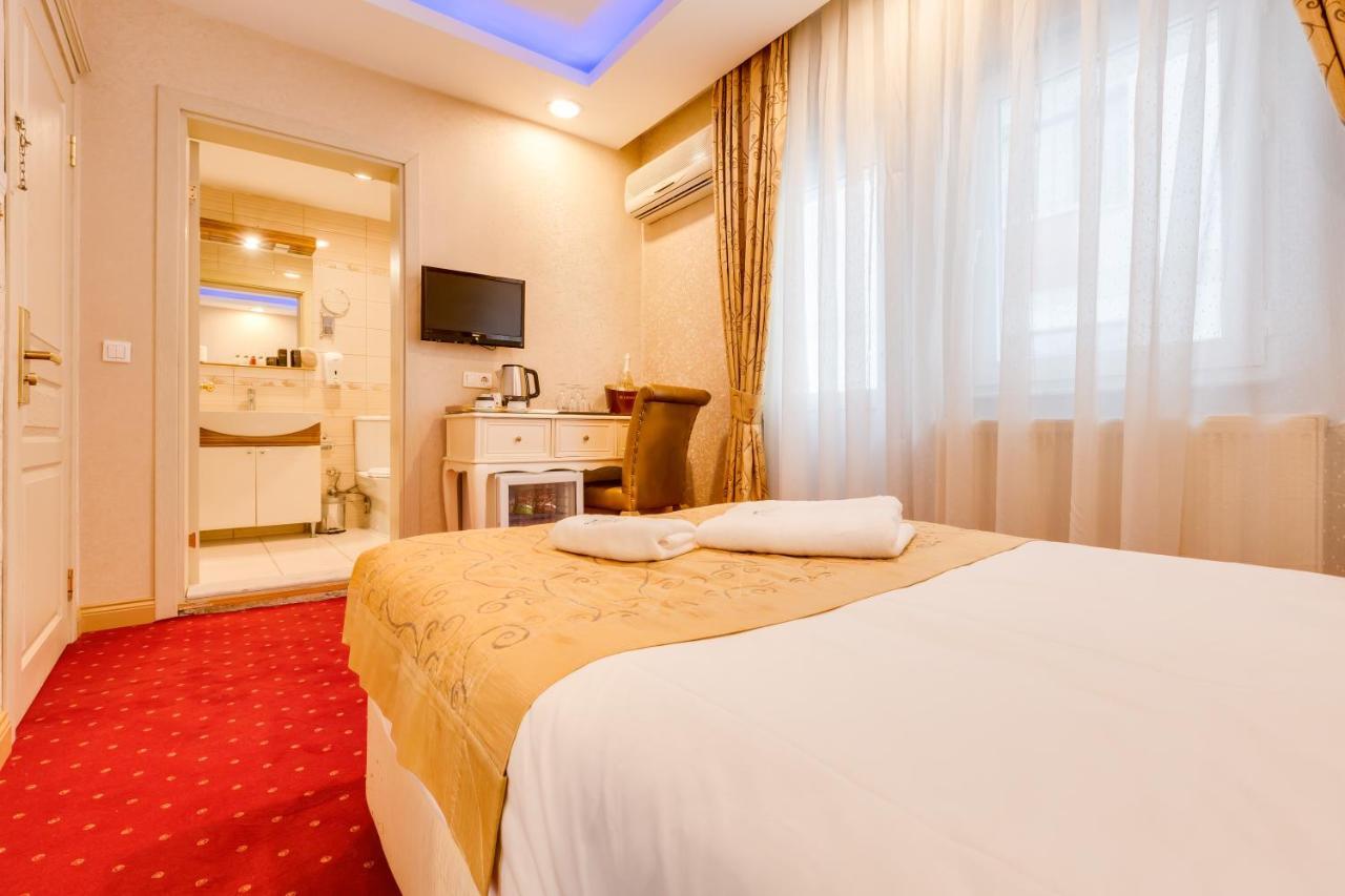 Twins Hotel 3*