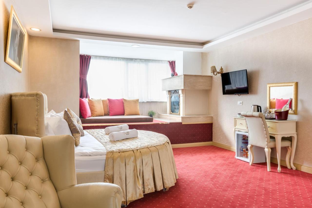 Hotel Twins